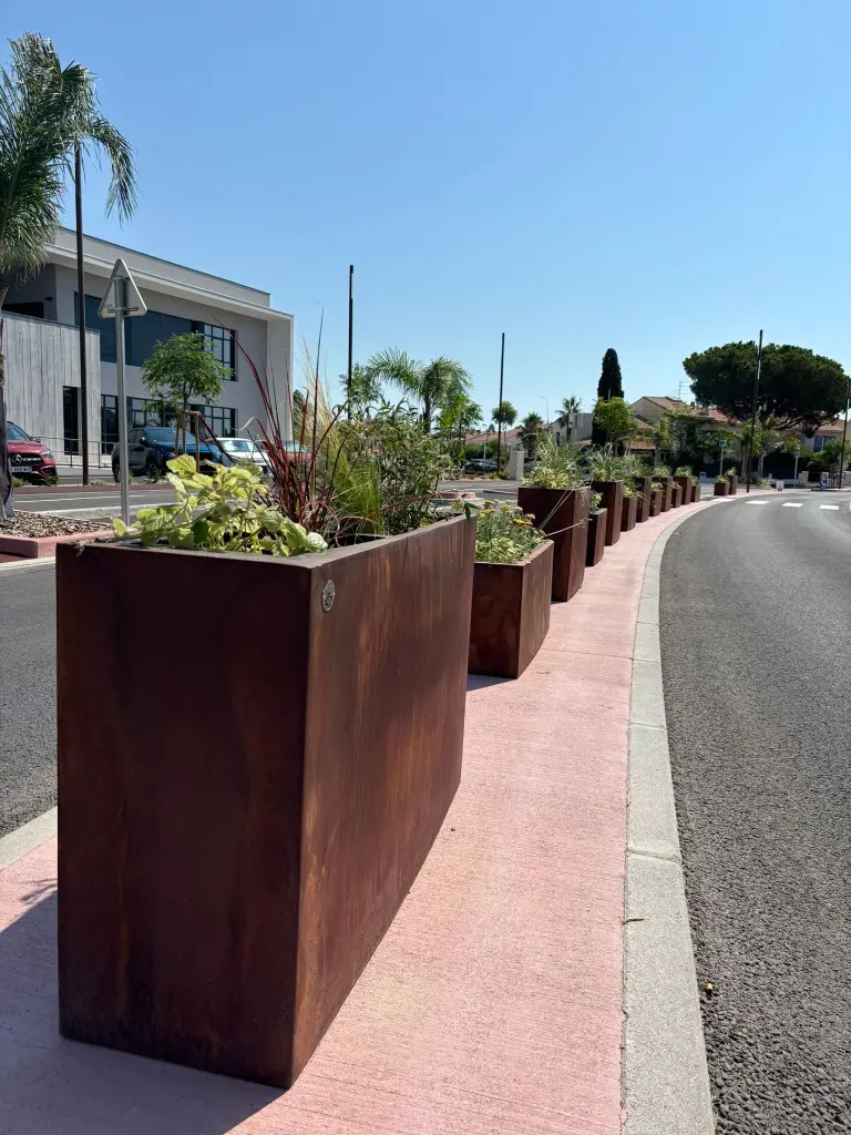 2025-LINEO-A-CORTEN (3).webp