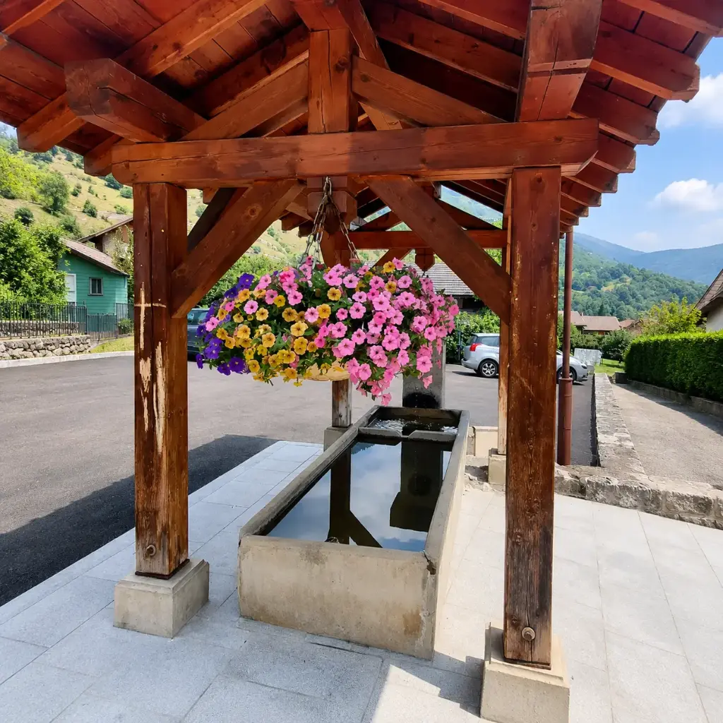 Chain-Hung Basin – Stone Effect